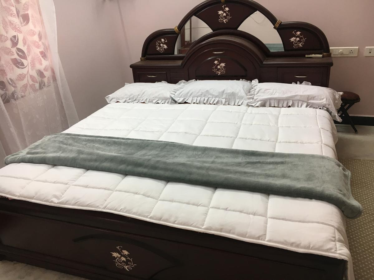 Pleasant Stay Tiruchirappalli Buitenkant foto
