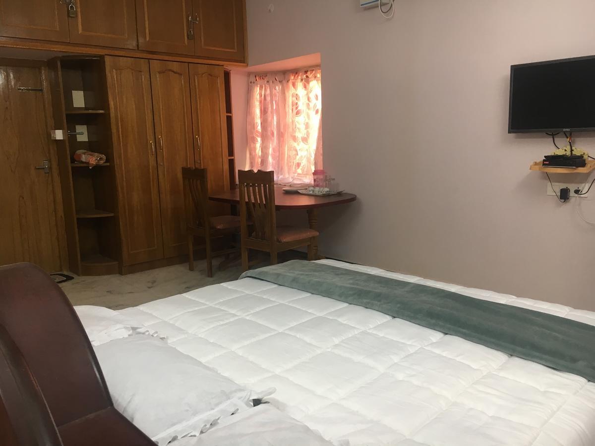 Pleasant Stay Tiruchirappalli Buitenkant foto