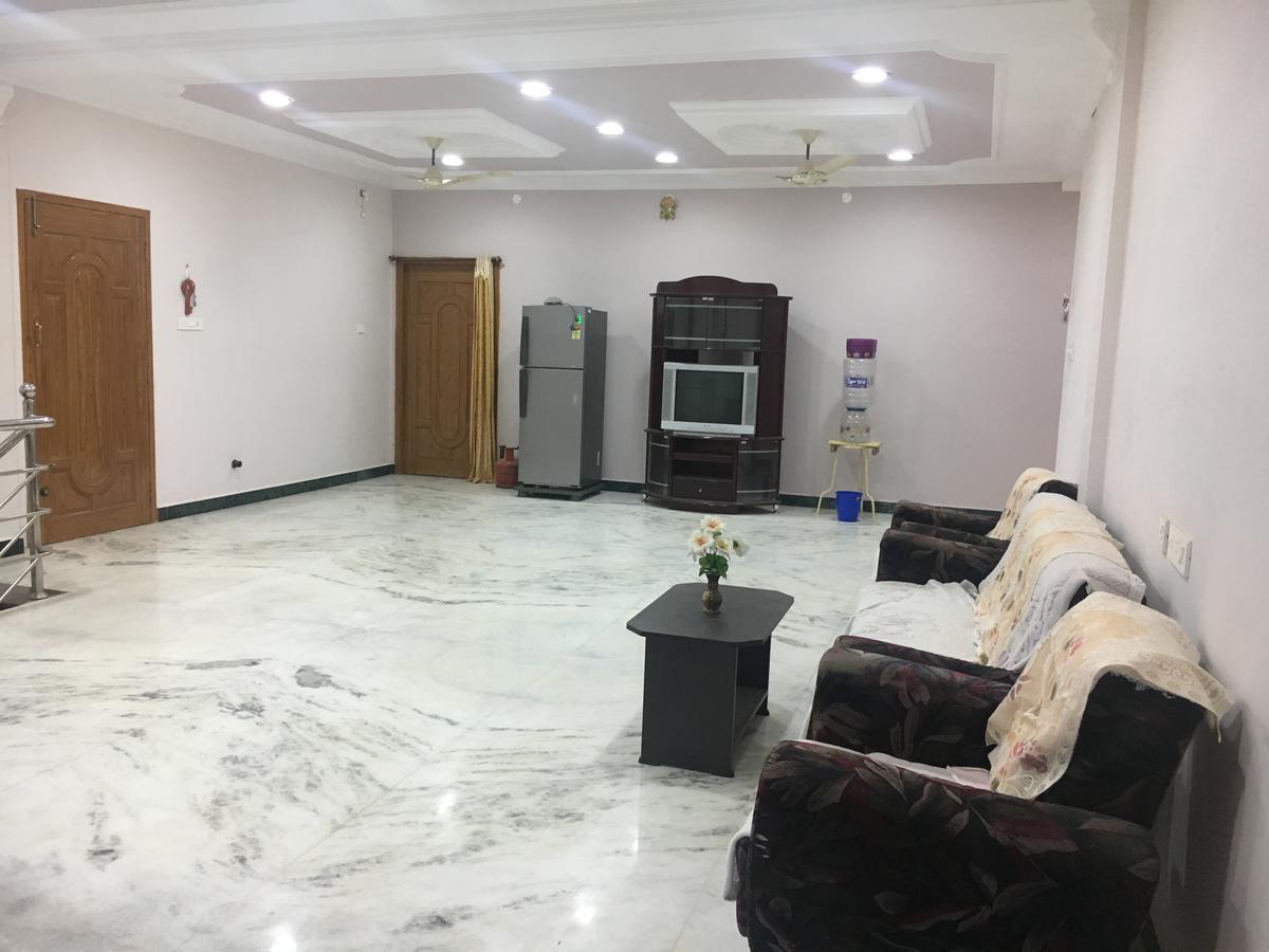 Pleasant Stay Tiruchirappalli Buitenkant foto