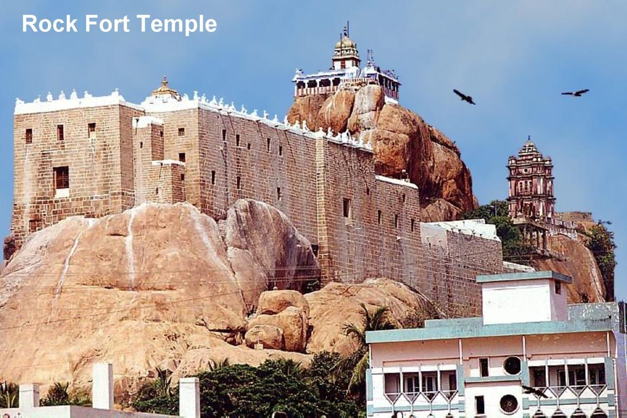 Pleasant Stay Tiruchirappalli Buitenkant foto